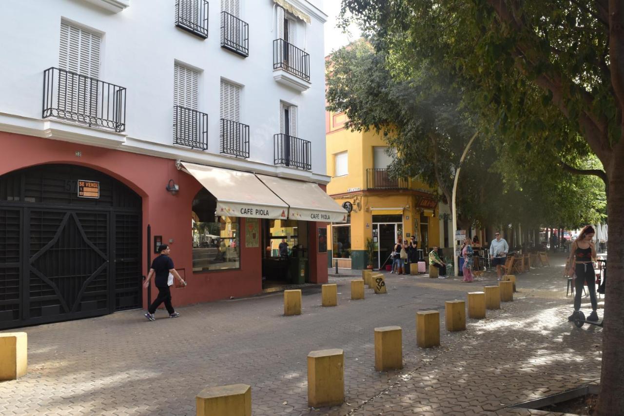 Alameda De Hercules, Gate Of Seville Center Екстер'єр фото